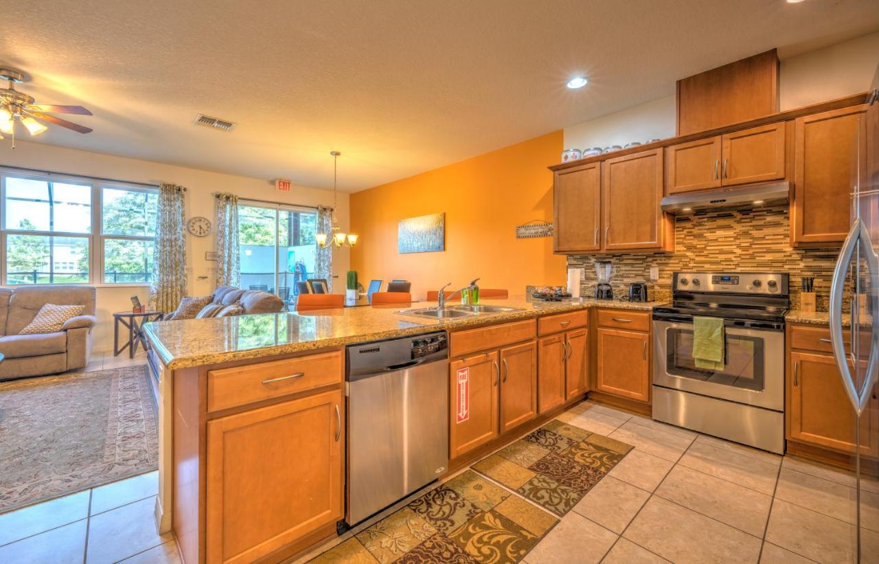 4 Bedroom Sunhaven Townhouse With Pool Near Disney Kissimmee Exterior photo
